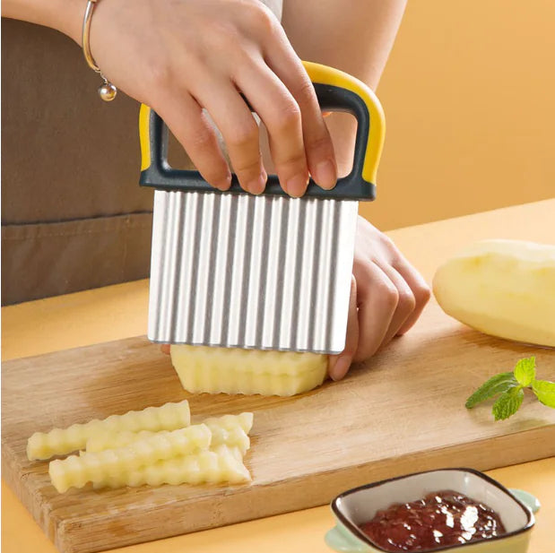 Potato Wavy Cutter - Versatile Kitchen Slicing Tool